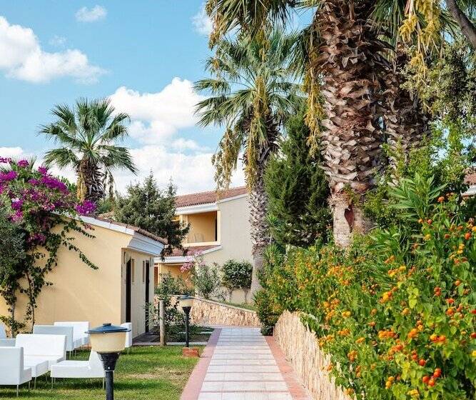 فندق Tirreno Resort