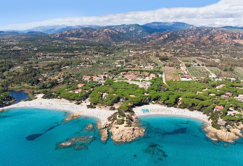 فندق Tirreno Resort