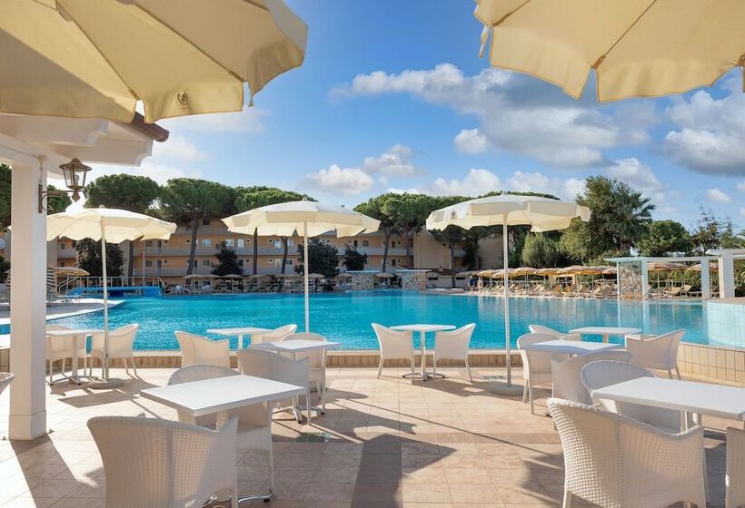 فندق Tirreno Resort