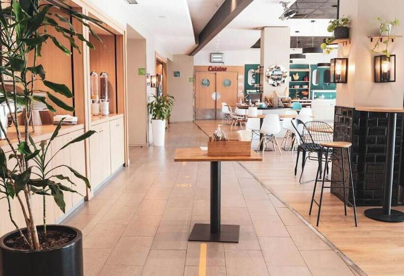 ホテル Travelodge Barcelona Cornella Fira