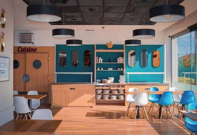 ホテル Travelodge Barcelona Cornella Fira