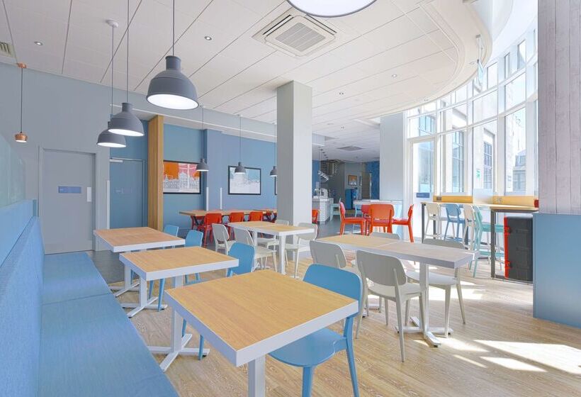 ホテル Travelodge Brighton Seafront