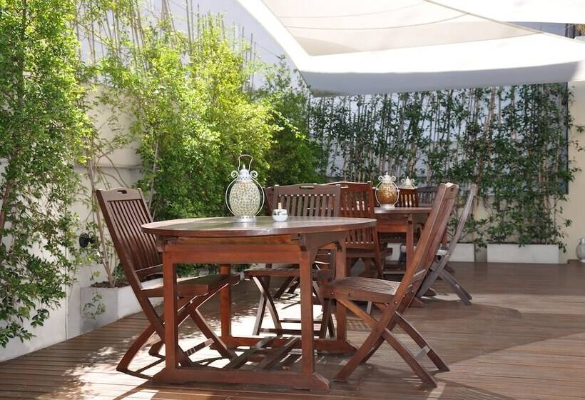 هتل Vain Boutique