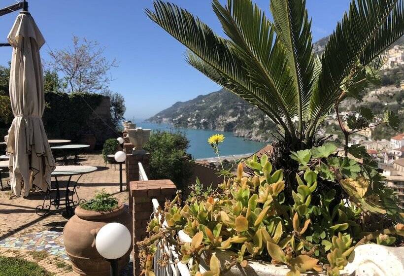 ホテル Vietri Coast