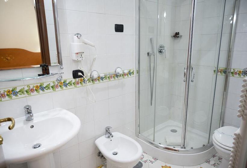 בית מלון כפרי Villa Le Zagare Relais & Spa