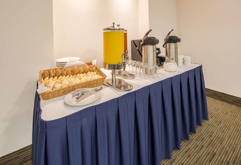 호텔 Wyndham Garden Playa Del Carmen