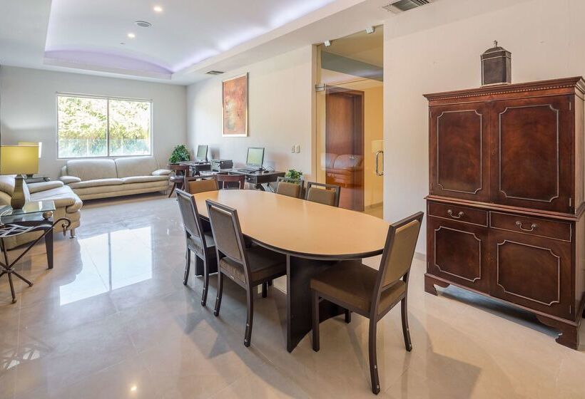 호텔 Wyndham Garden Playa Del Carmen