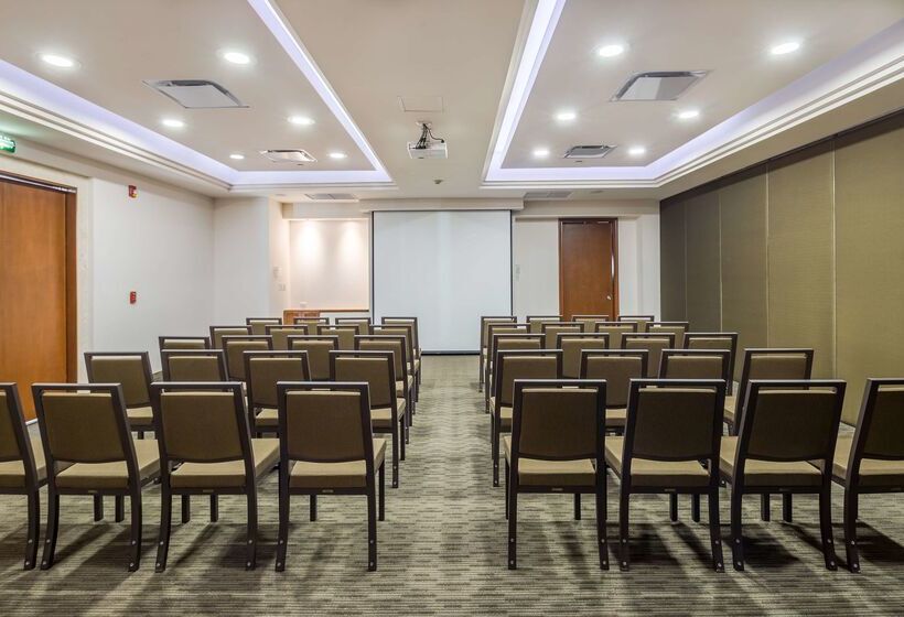 호텔 Wyndham Garden Playa Del Carmen