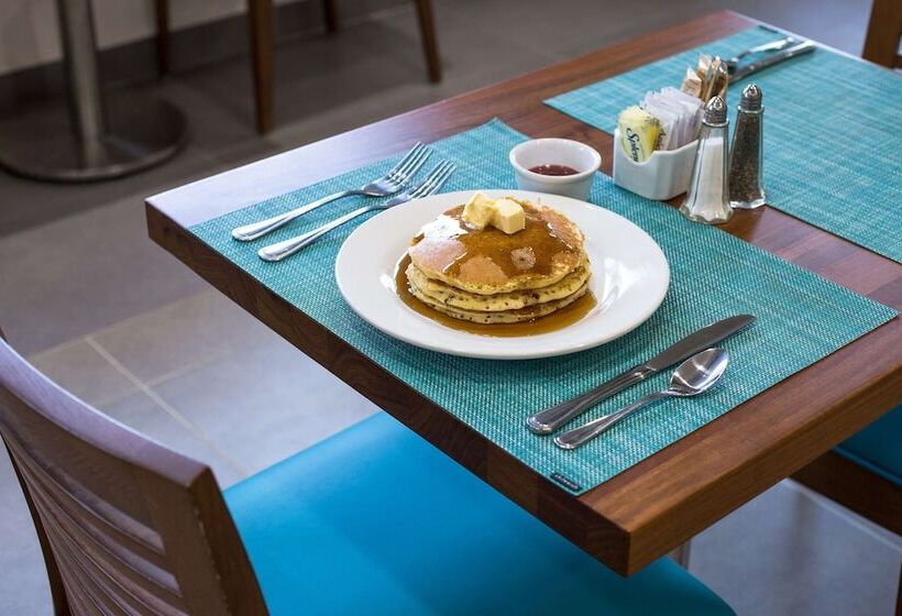 호텔 Wyndham Garden Playa Del Carmen