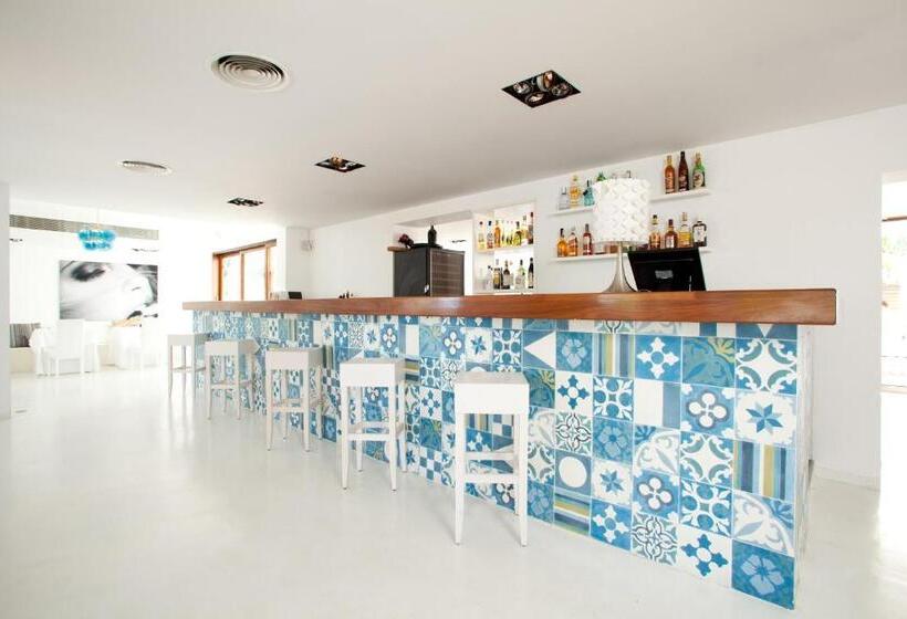 בית מלון כפרי Zhero