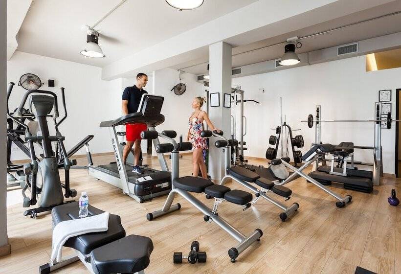 Los Olivos Beach Resort