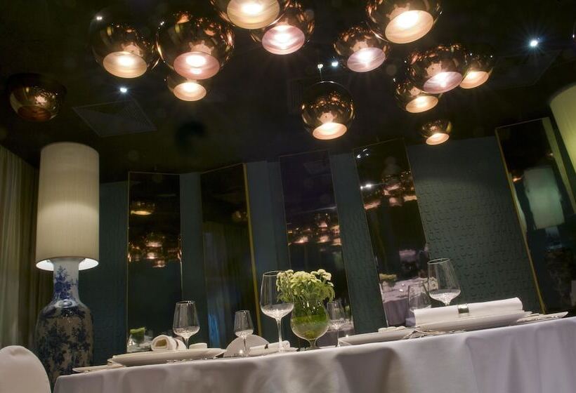 Mamaison All Suites Spa Hotel Pokrovka