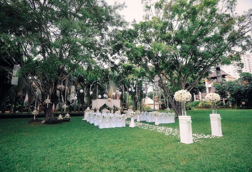 Paradox Resort Phuket   Sha Plus