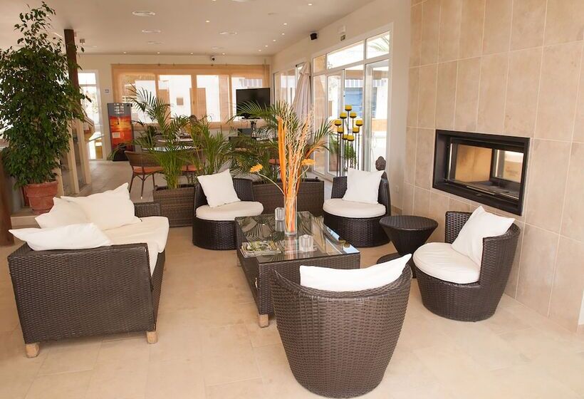 Apartamentos Sol Romántica By Dot Suites