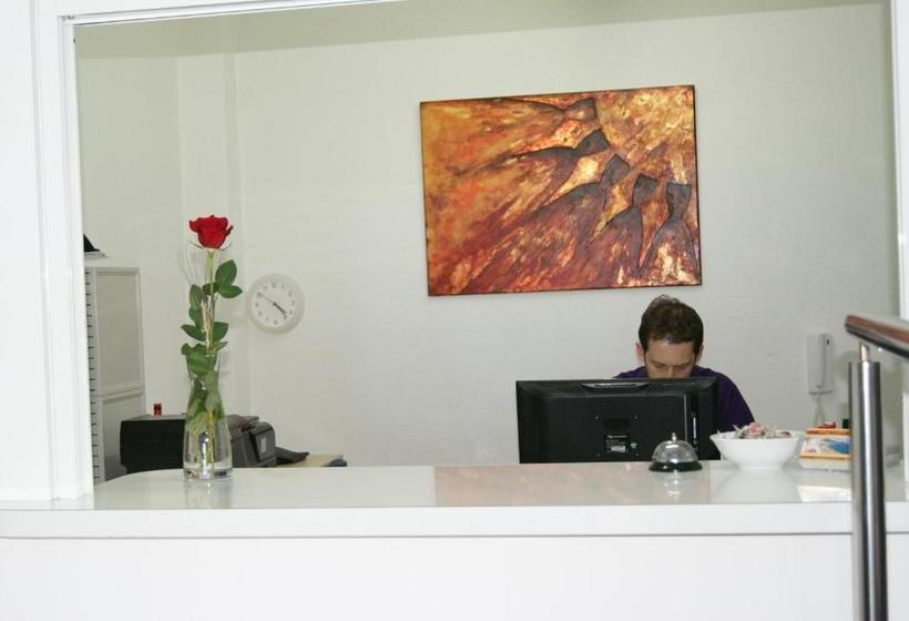 Apartaments El Sorrall