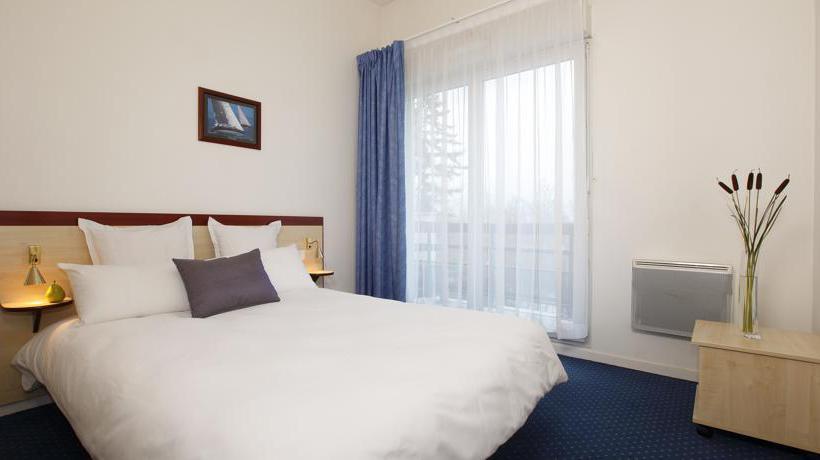 Appart'City Versailles Louveciennes