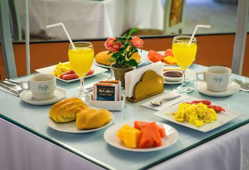 Gran Bolivar Hotel Trujillo, Perú