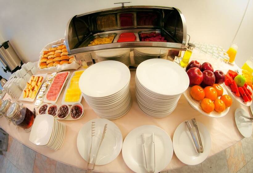 Gran Bolivar Hotel Trujillo, Perú