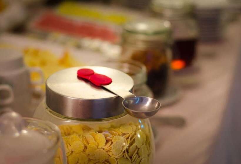 Gran Bolivar Hotel Trujillo, Perú