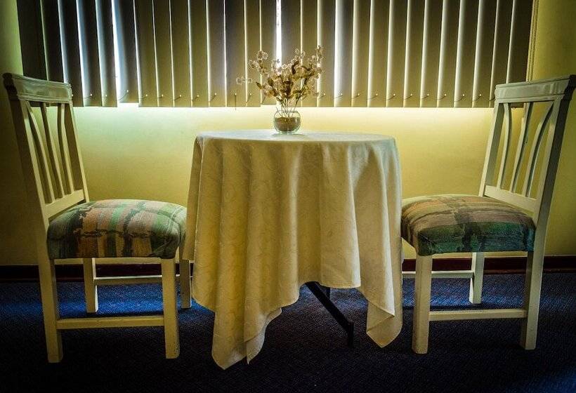 Gran Bolivar Hotel Trujillo, Perú