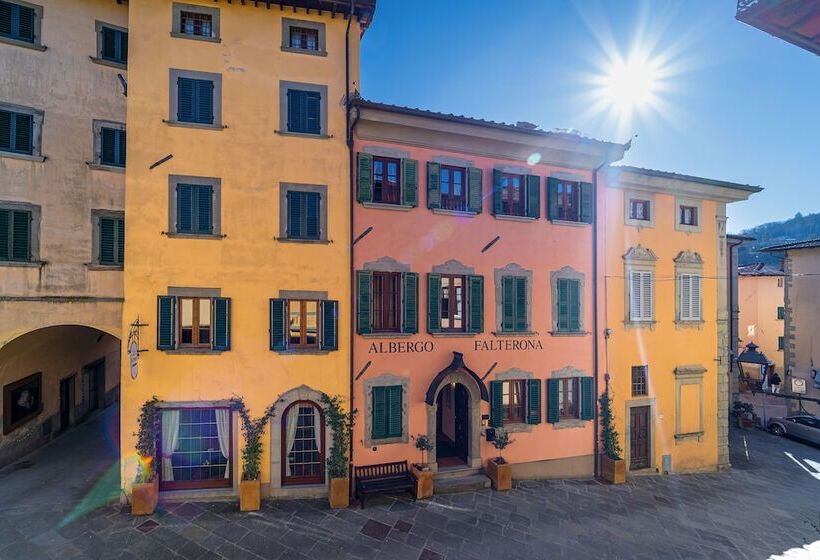 Отель Albergo Falterona