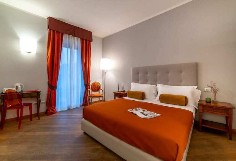 Отель Albergo Falterona