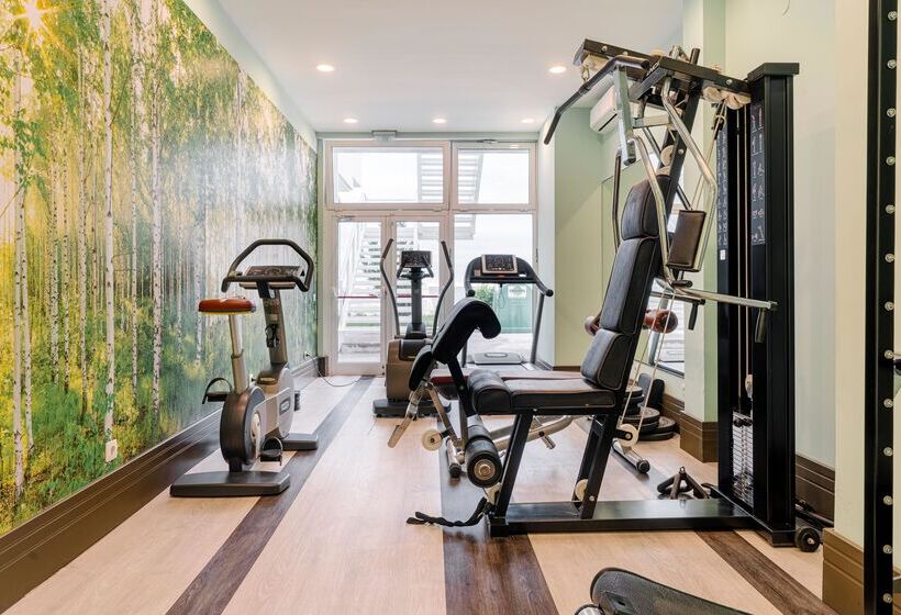 בית מלון כפרי Aluasun Helios Beach