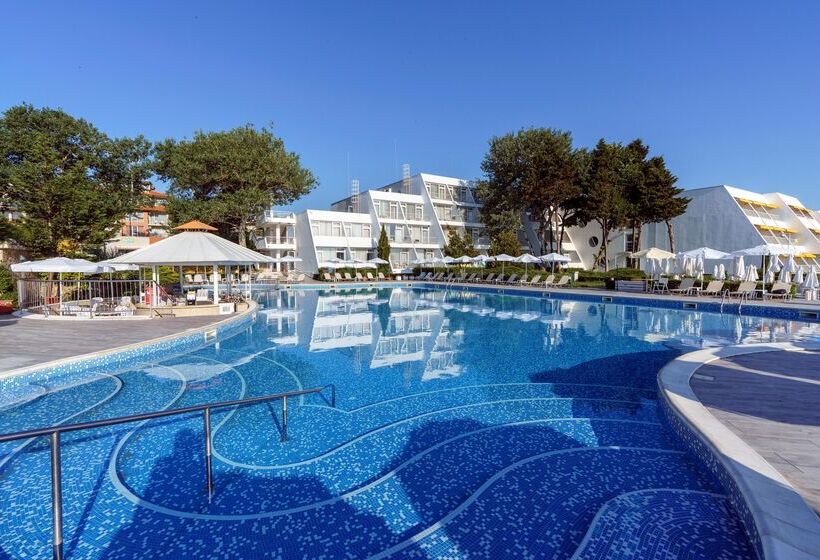 בית מלון כפרי Aluasun Helios Beach