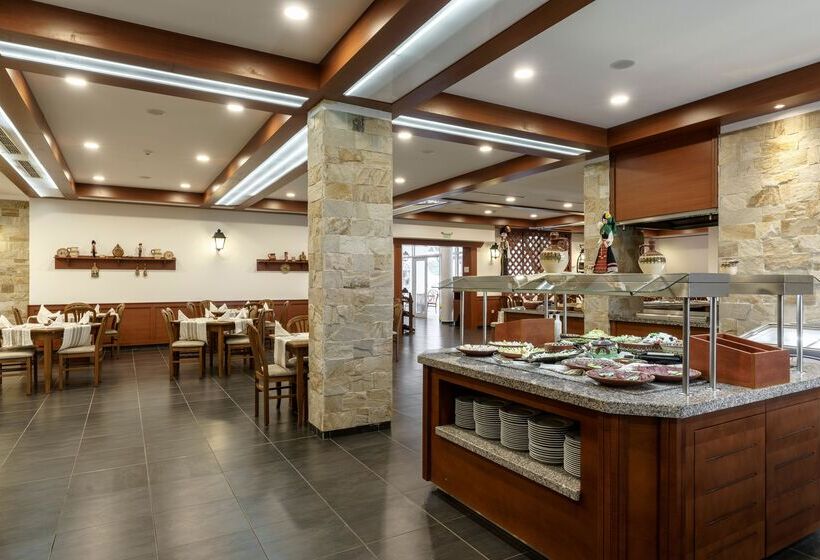 בית מלון כפרי Aluasun Helios Beach