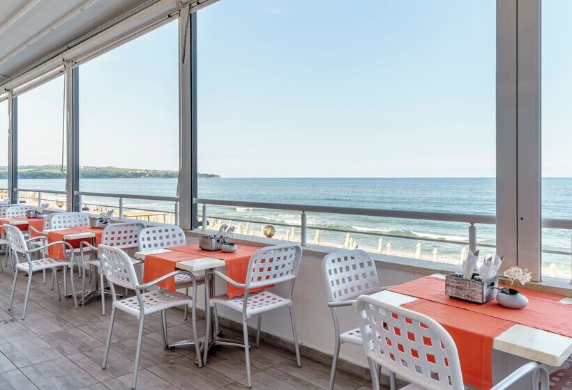 בית מלון כפרי Aluasun Helios Beach