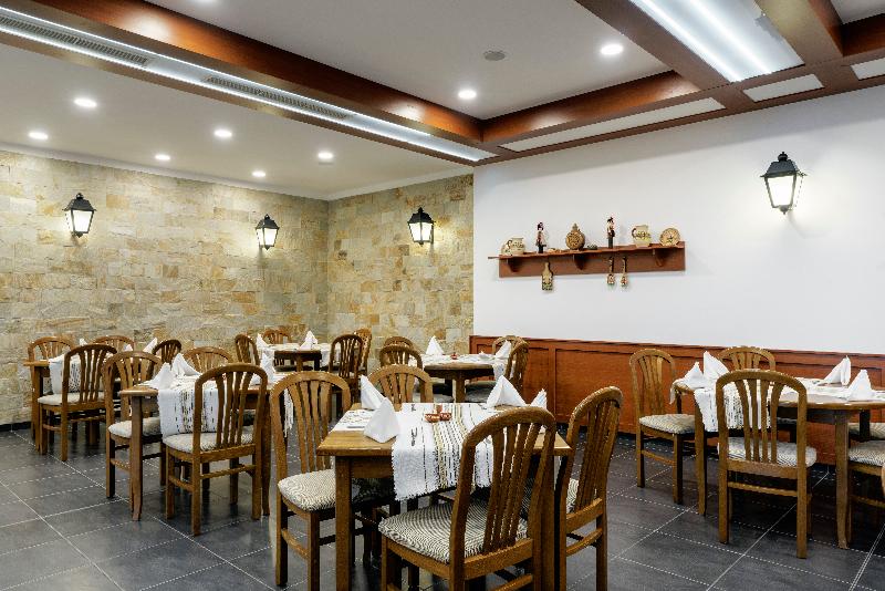 בית מלון כפרי Aluasun Helios Beach