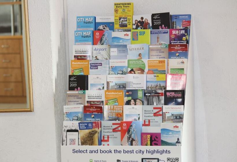 فندق Am Kurfuerstenplatz   Messe