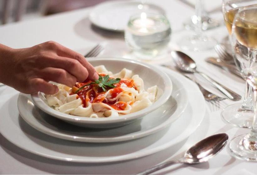 Отель ñande Retá