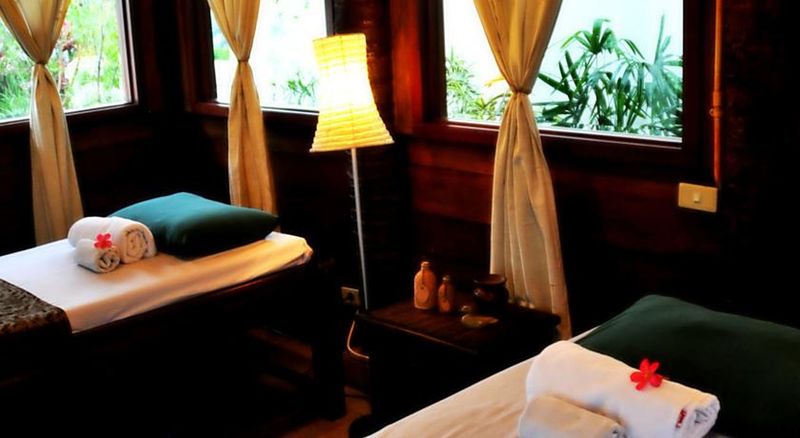 Отель Arion Suites