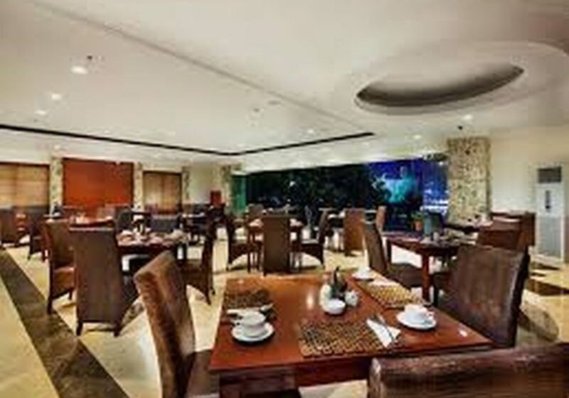 Отель Arion Suites