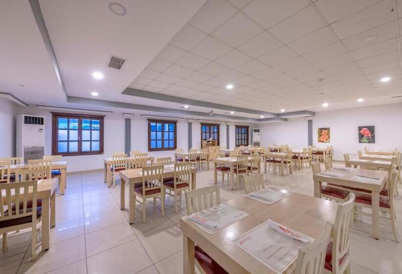 酒店 Armas Bella Sun