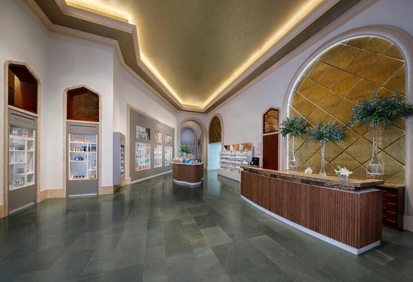 هتل Atlantis, The Palm