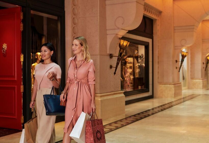 هتل Atlantis, The Palm