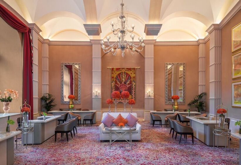 هتل Atlantis, The Palm