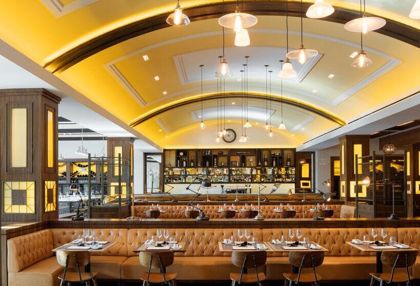 هتل Atlantis, The Palm