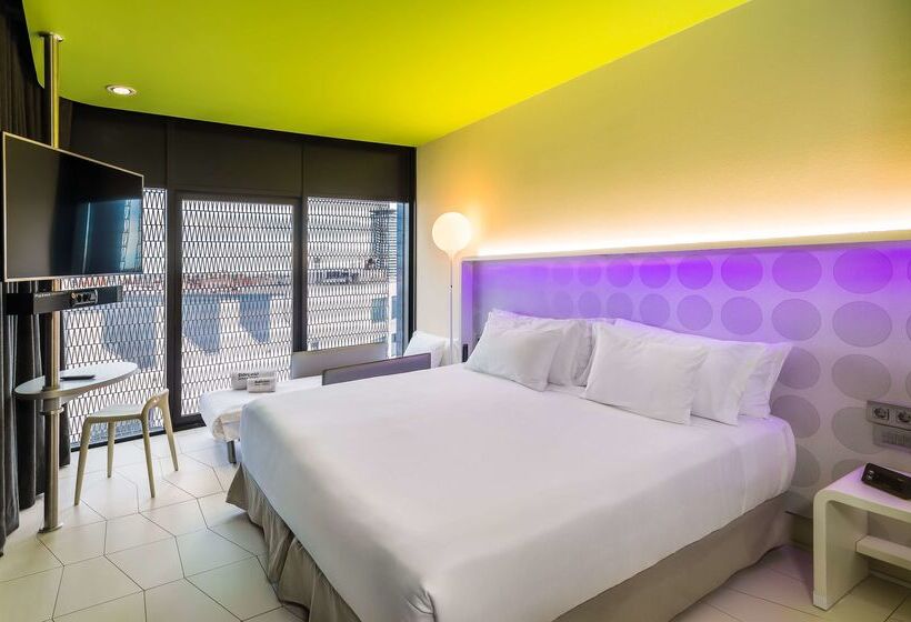 Отель Barcelo Raval