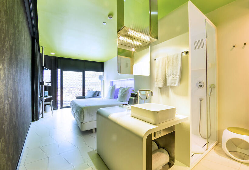 Отель Barcelo Raval
