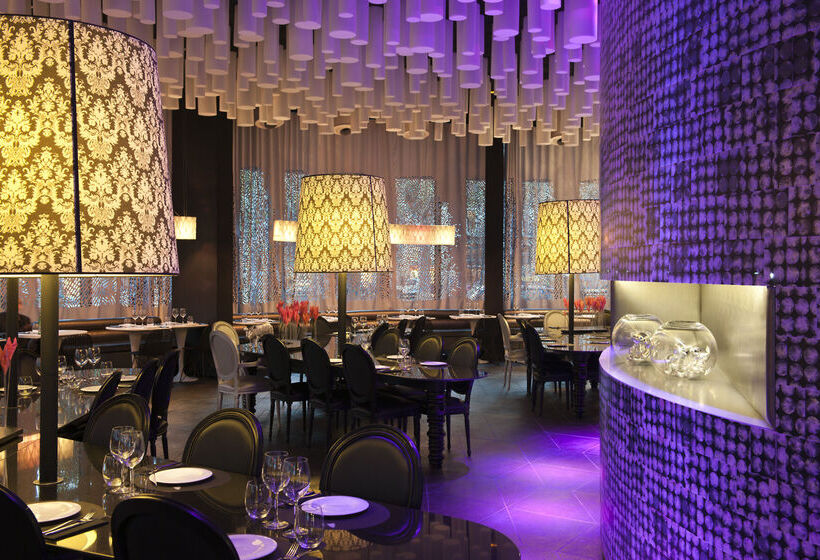 Отель Barcelo Raval