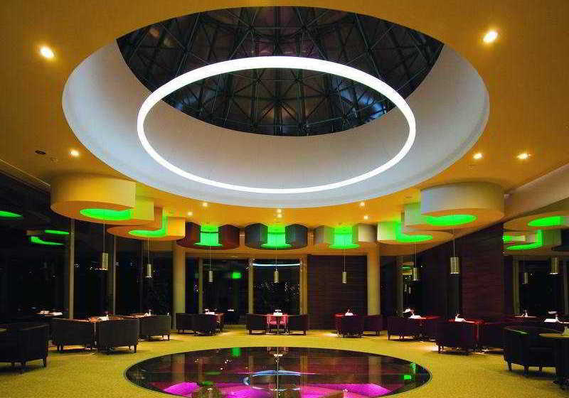 בית מלון כפרי Blue Waters Club