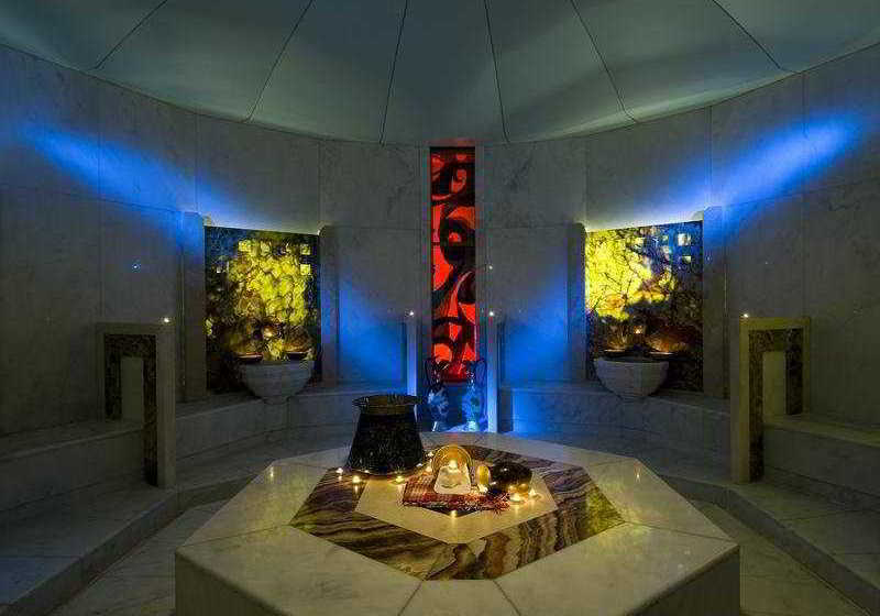 בית מלון כפרי Blue Waters Club