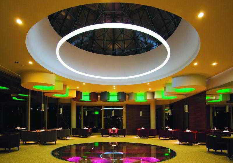 בית מלון כפרי Blue Waters Club