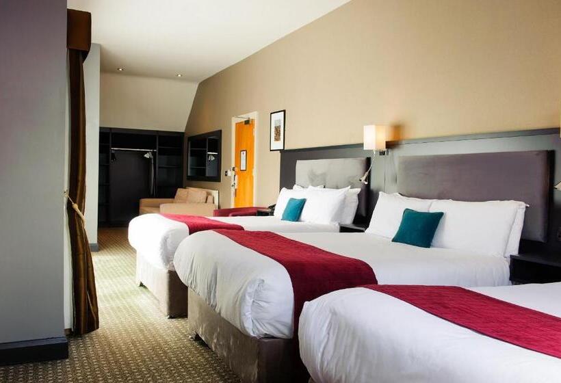 Отель Cliffs Of Moher