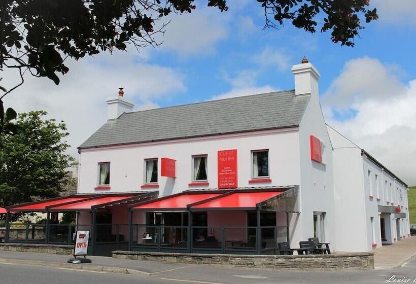 Отель Cliffs Of Moher