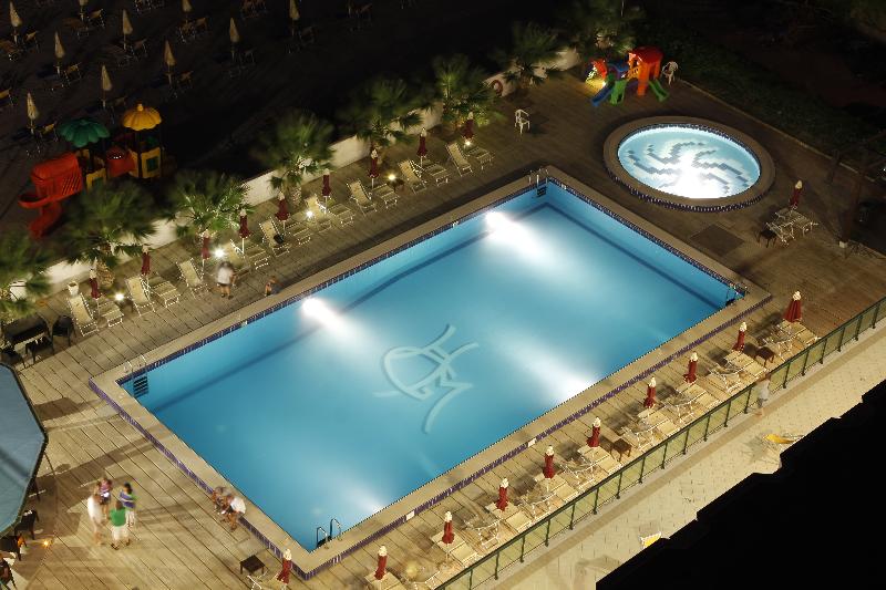 فندق Club Esse Mediterraneo