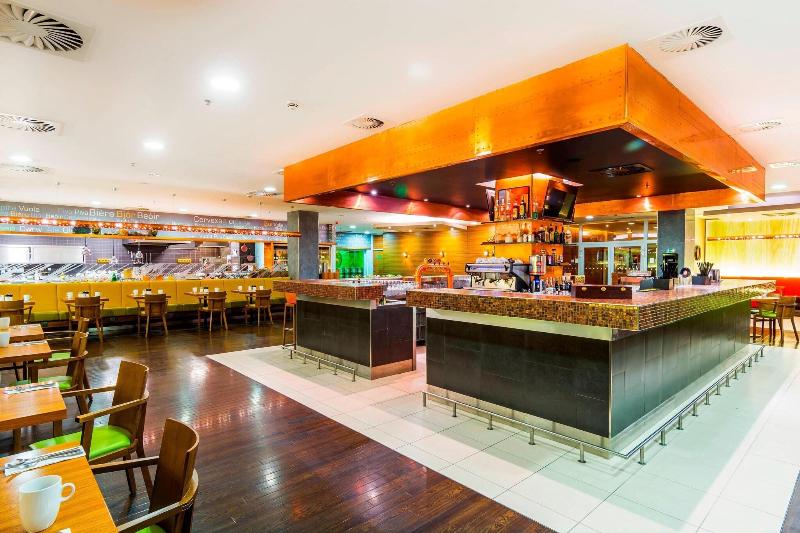 هتل Courtyard By Marriott Pilsen